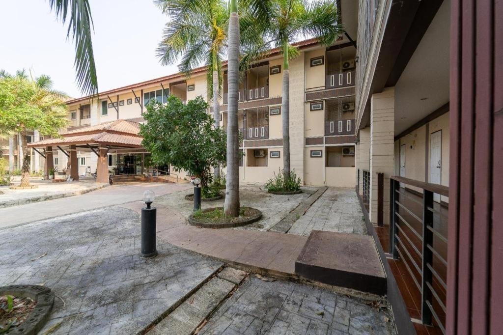 Sukhothai Porncharoen Resort&Spa Kong Krailat Exteriör bild